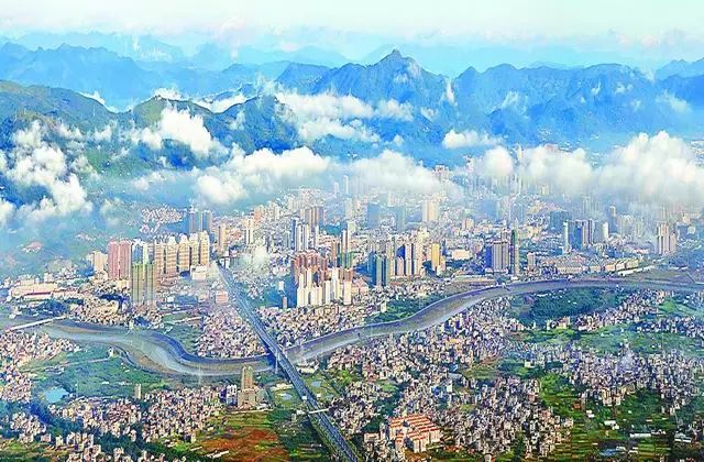 福建,历史与现代交融,文化与经济盛宴的展现